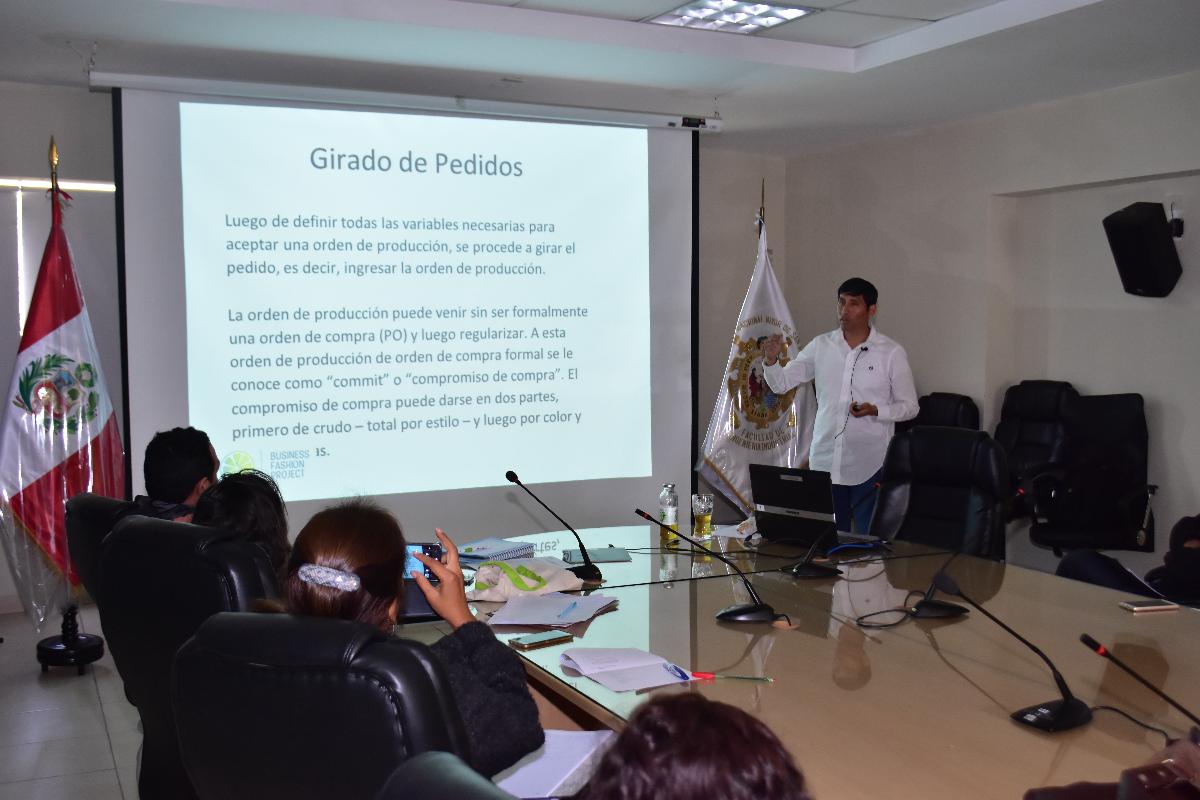 Foto 6