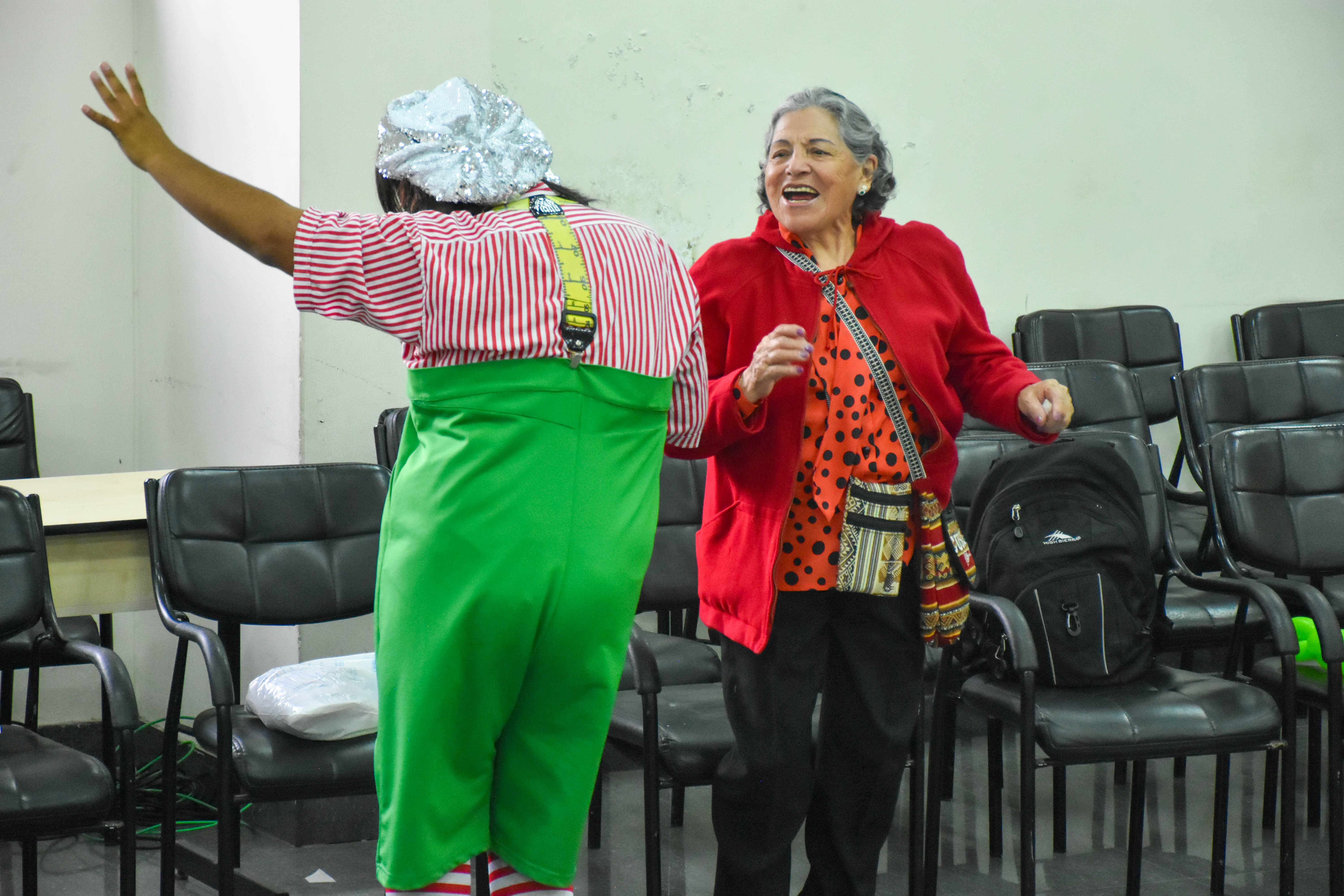 SHOW NAVIDEÑO PARA LOS NIÑOS DEL PERSONAL ADMINISTRATIVO