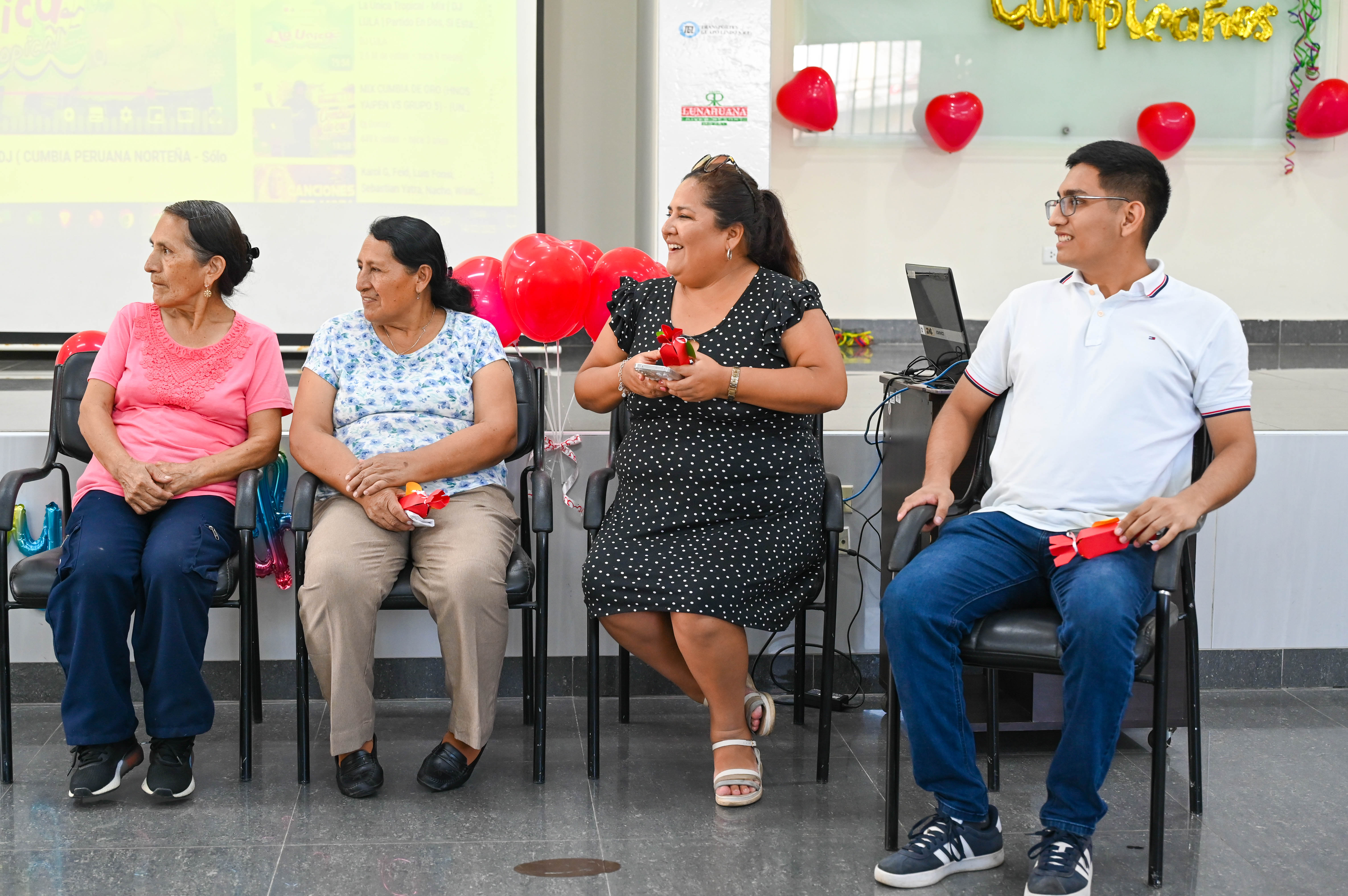CELEBRACIÓN DE CUMPLEAÑOS
