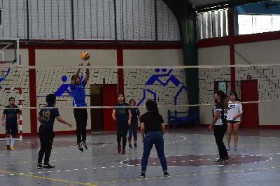 Campeonato de Futbol - Voley FII