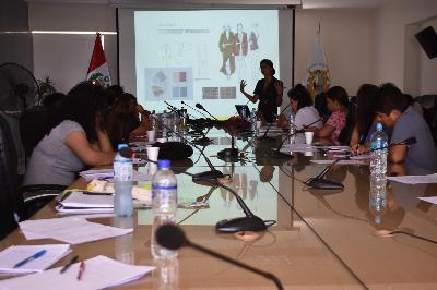 Capacitacion Ruta Especializada Alpaca y Algodon - Gestion En Moda Producto Exportable En la Ciudad de Lima 2019 Dia III
