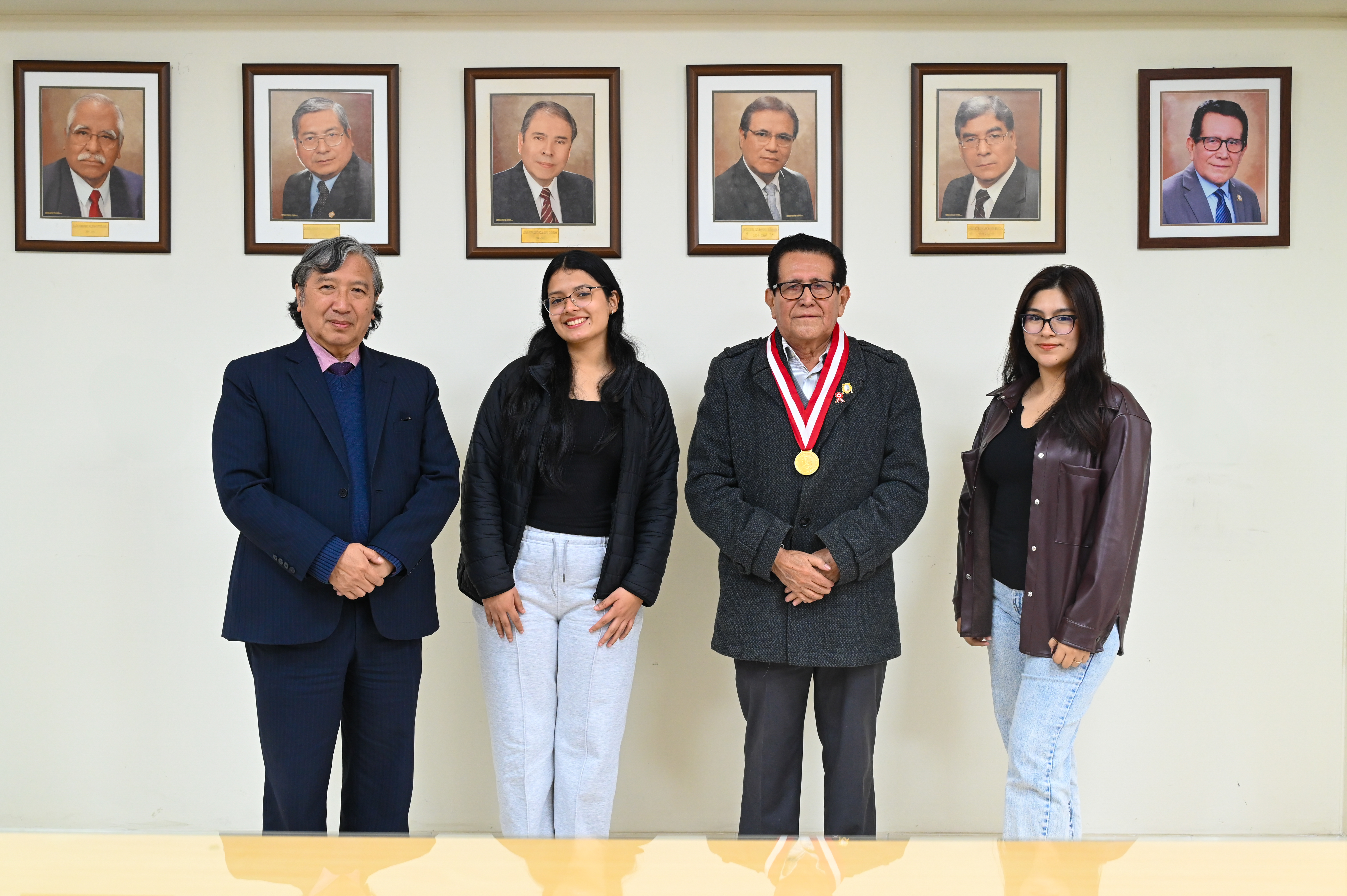 ALUMNAS DE INTERCAMBIO DE LA UNIV DE TRUJILLO