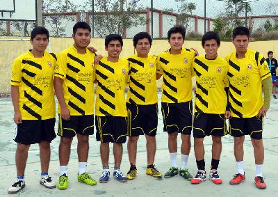campeonato deportivo de futbol - Facultad de Ingenieria Industrial 49 Aniversario