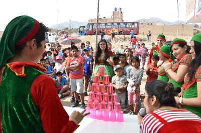 Campana Navidena Con Los Ninos