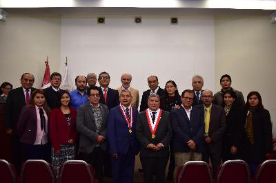Ceremonia de Reconocimiento A Las Empresas Que Contribuyen Con Fii