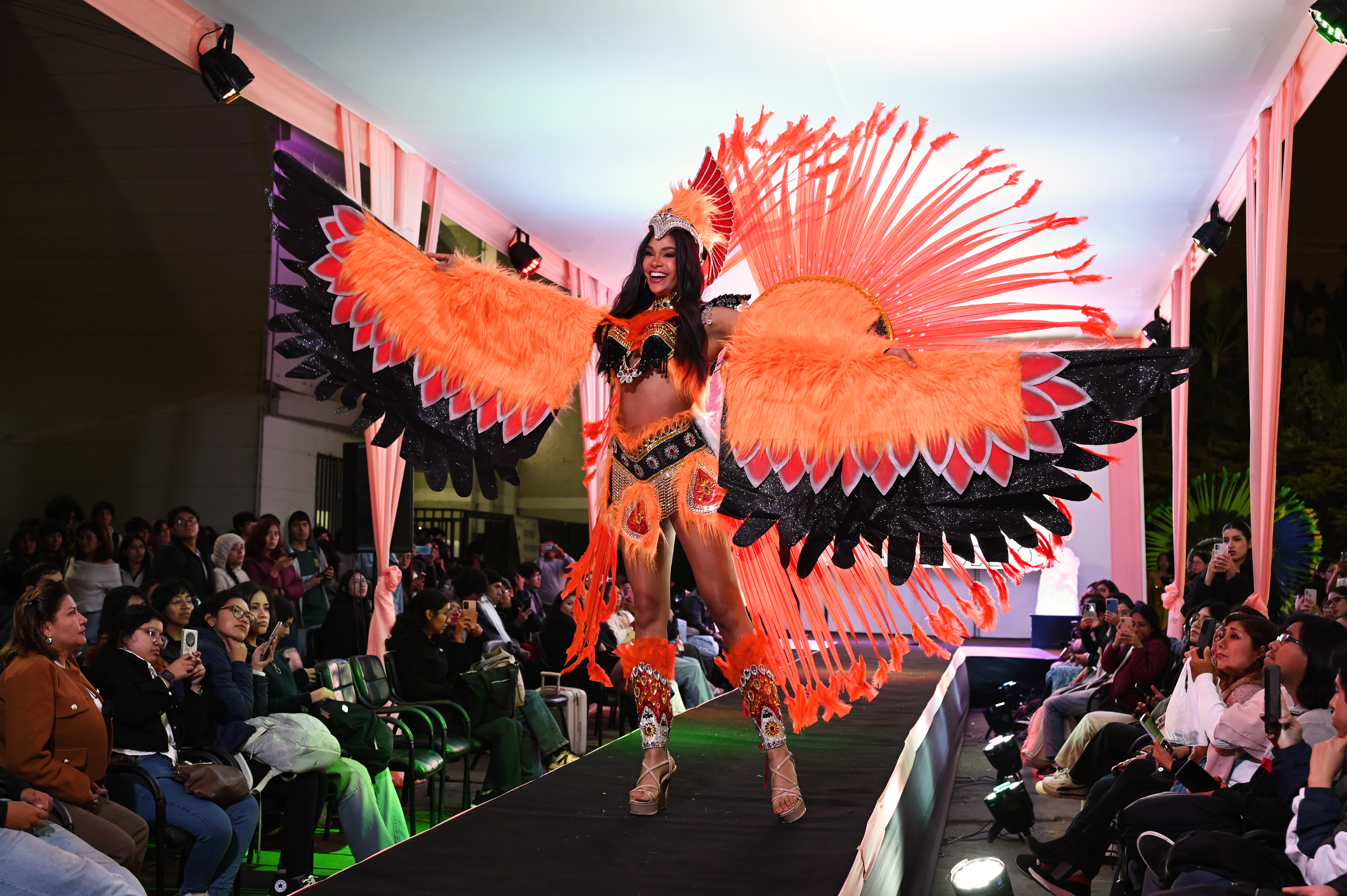 Desfile CODITEX 2025